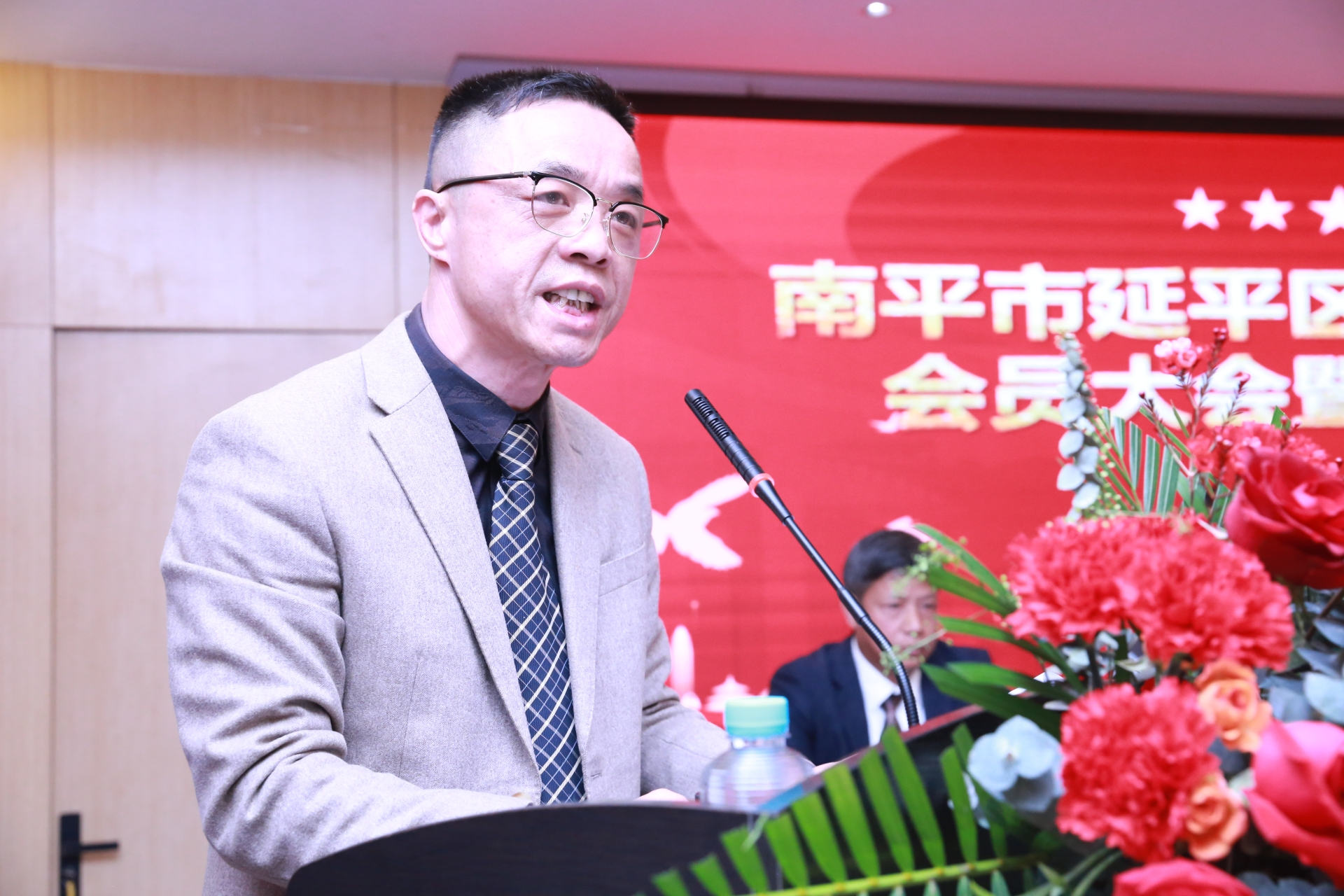 南平延平区酒店业协会年会召开，共商行业高质量发展大计(图2)