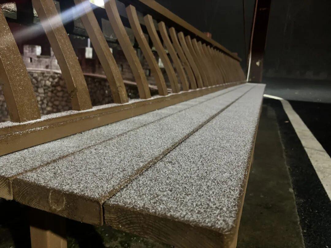 福建多地现降雪雾凇，气温下降，福州 23 日起回暖(图2)