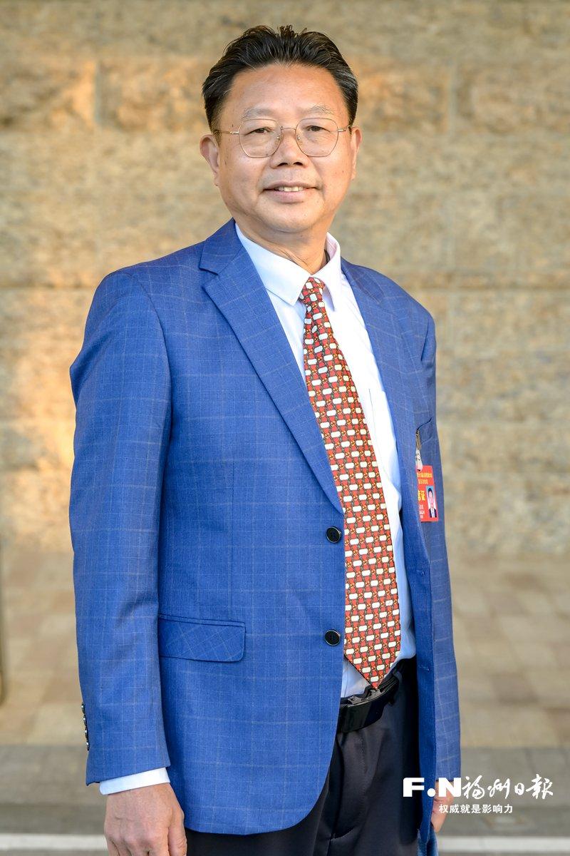 市十六届人大五次会议代表分组审议发言：聚焦小区改造等建议(图11)