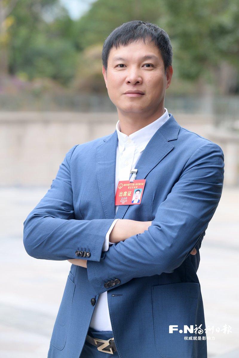 市十六届人大五次会议代表分组审议发言：聚焦小区改造等建议(图15)