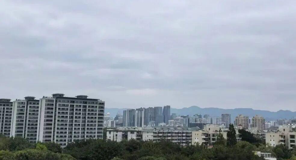 福建多地阴雨转晴且有升温，附2026年春运天气指南(图1)