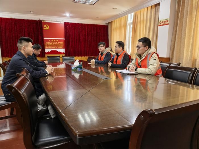 闽清多部门围绕S308线开展滴洒漏专项整治联合行动(图1)