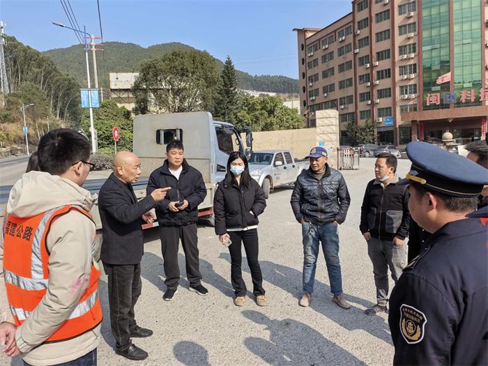 闽清多部门围绕S308线开展滴洒漏专项整治联合行动(图6)