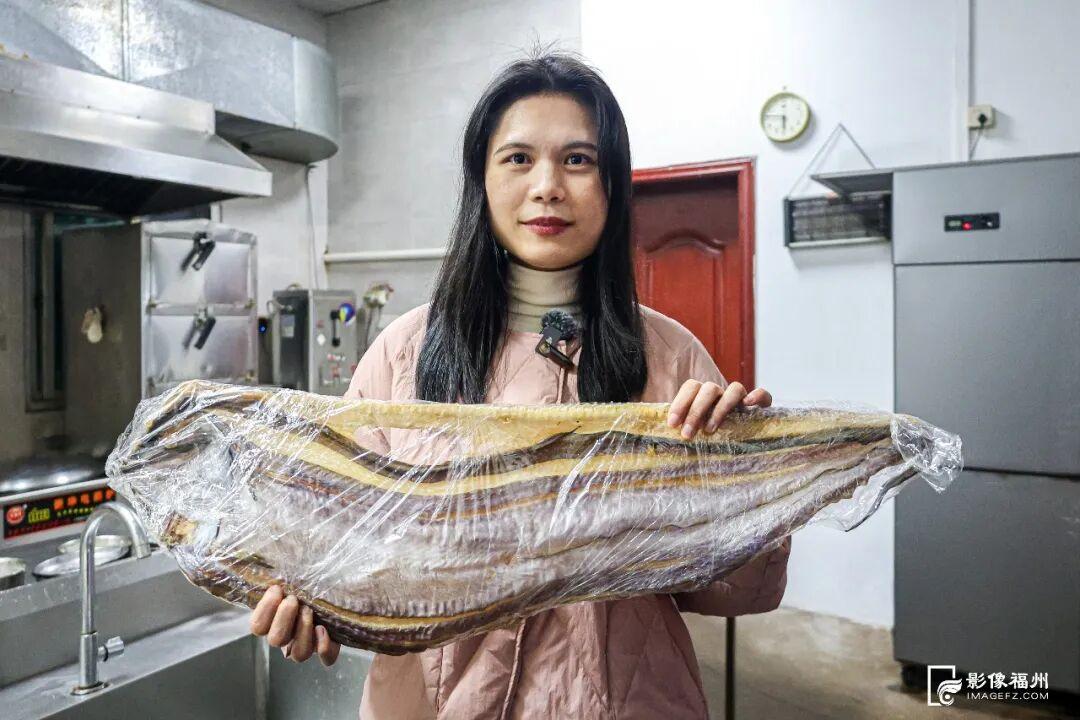 新春将至连江大黄鱼等年味上市，鳗钓村鳗鱼及鲍鱼销售正旺(图5)