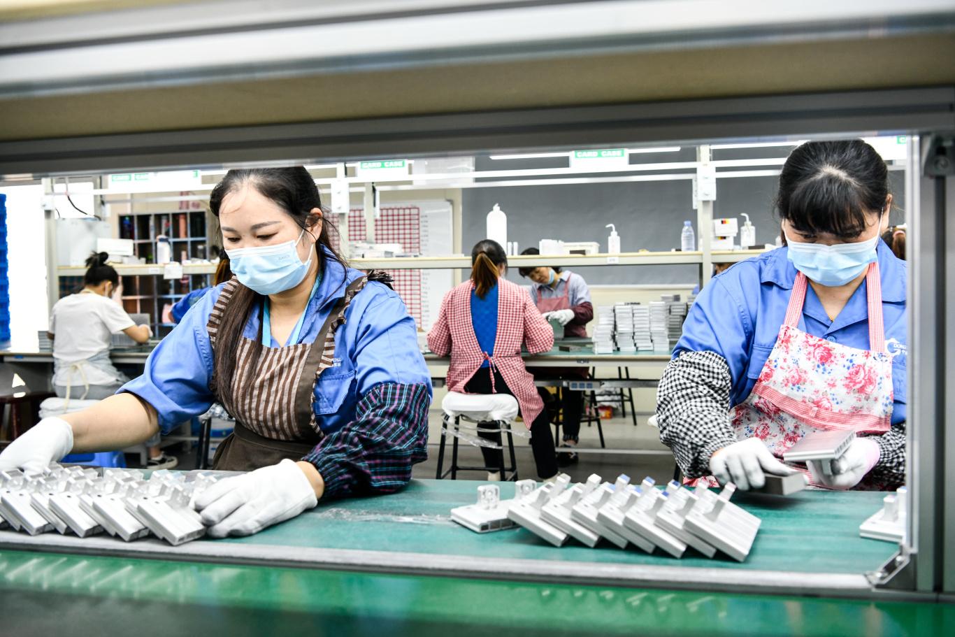 年关罗源县新能源企业忙生产，小县何以崛起打造千亿产业？(图7)